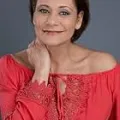 Irene Santiago