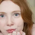 达芬妮·百维