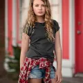 Kira McLean
