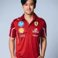 周冠宇