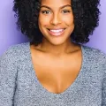 Simone Johns