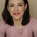 Vivian Davidson-Castro