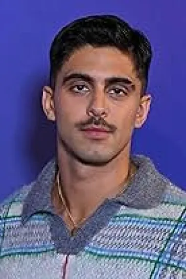 Arian Nik
