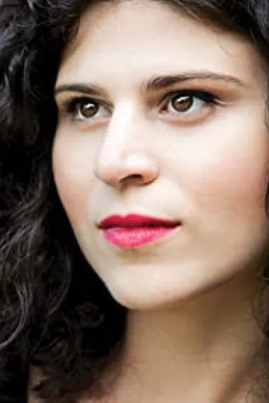 奥利维亚·斯坦布利亚