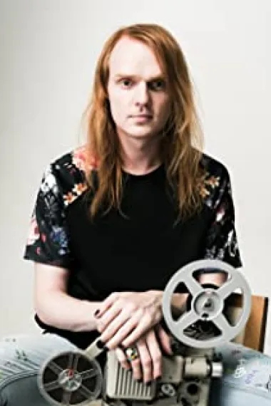 Nicholas Verso