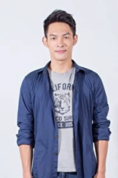 杨旭文