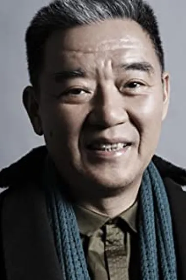 李立群