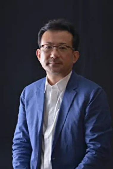 白羽弥仁