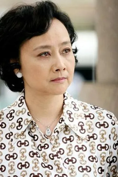 黄梅莹
