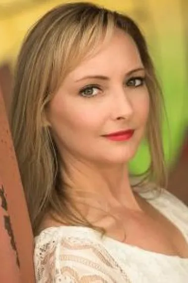 Carly Capra