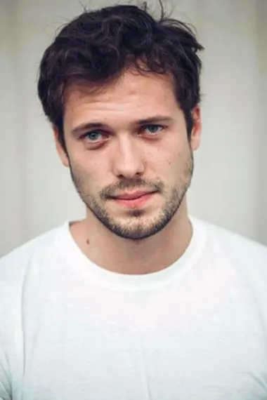 汤姆·沃兹尼奇卡