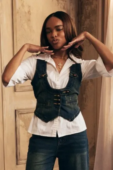 阿基拉·杰克逊