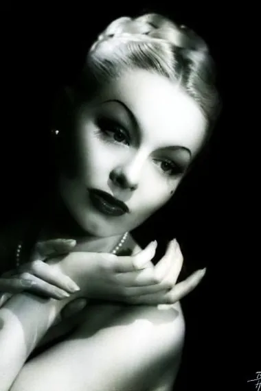 Lili St. Cyr