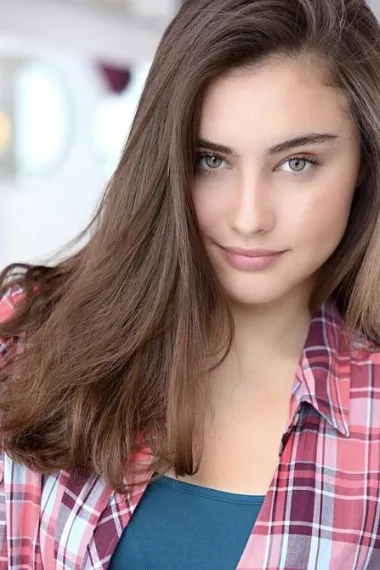 弗朗西斯卡·埃斯特韦斯