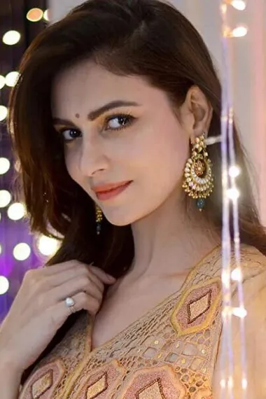 西姆兰·考尔·蒙迪