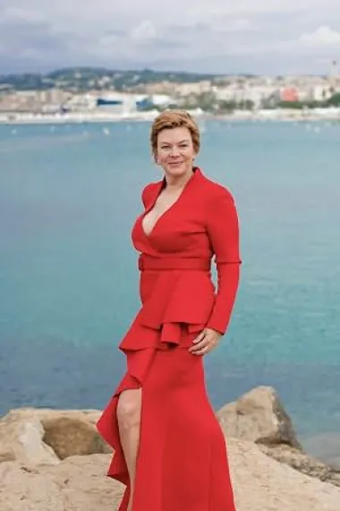 Valerie Hanna