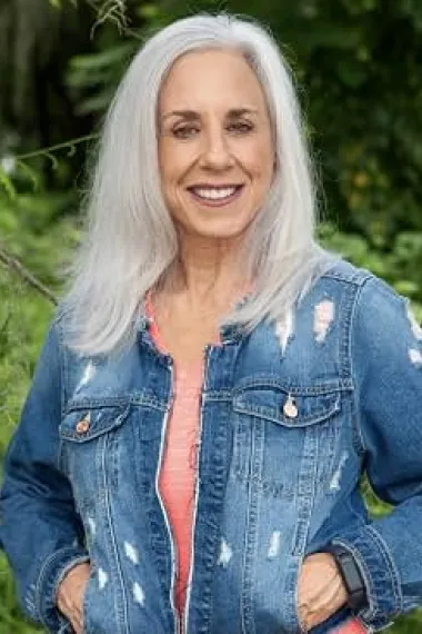 Mary Leonard