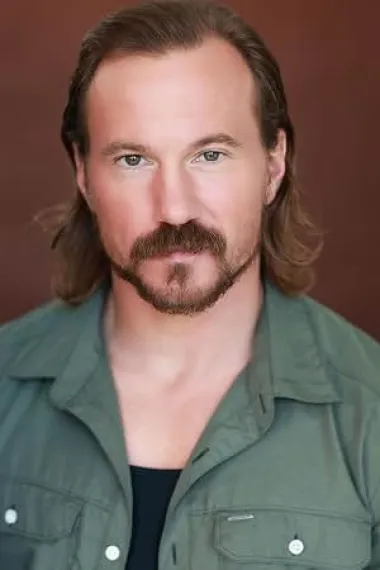Tim Llewellyn