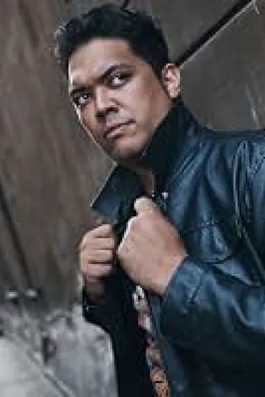 Sam Akina