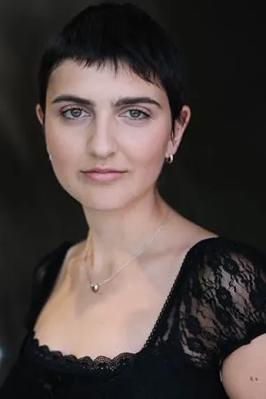 Nicole Bates