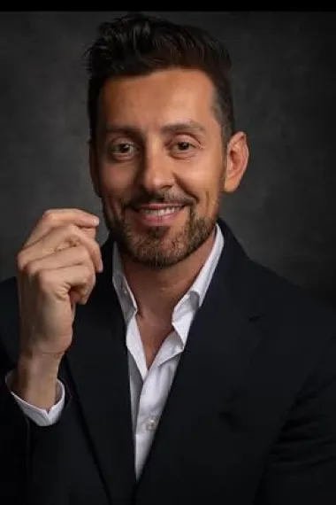 Max Amini