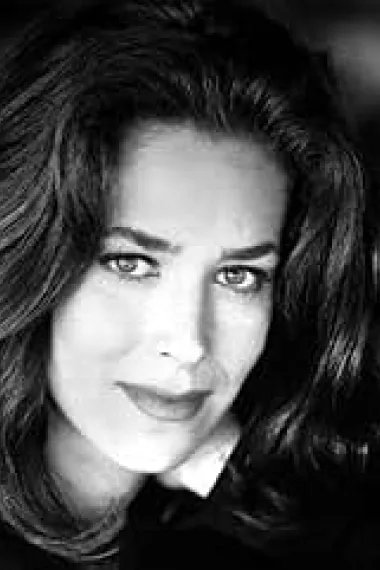 Claudia Wells