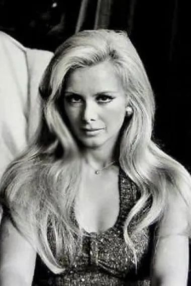 Filiz Akın
