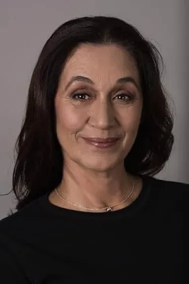 Nazan Ayas