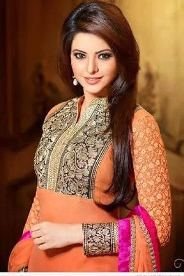 Aamna Sharif