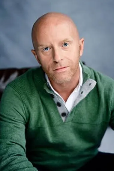 Dustin Andrews