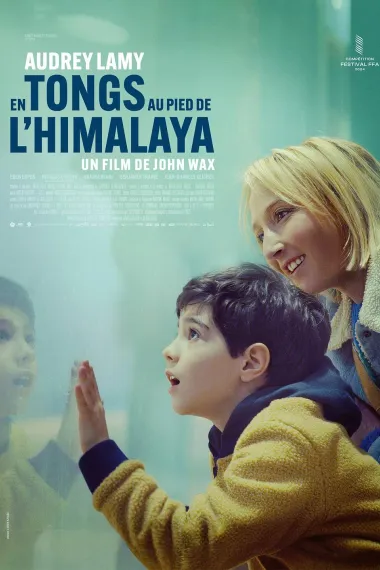 穿着人字拖在喜马拉雅山脚下 下载